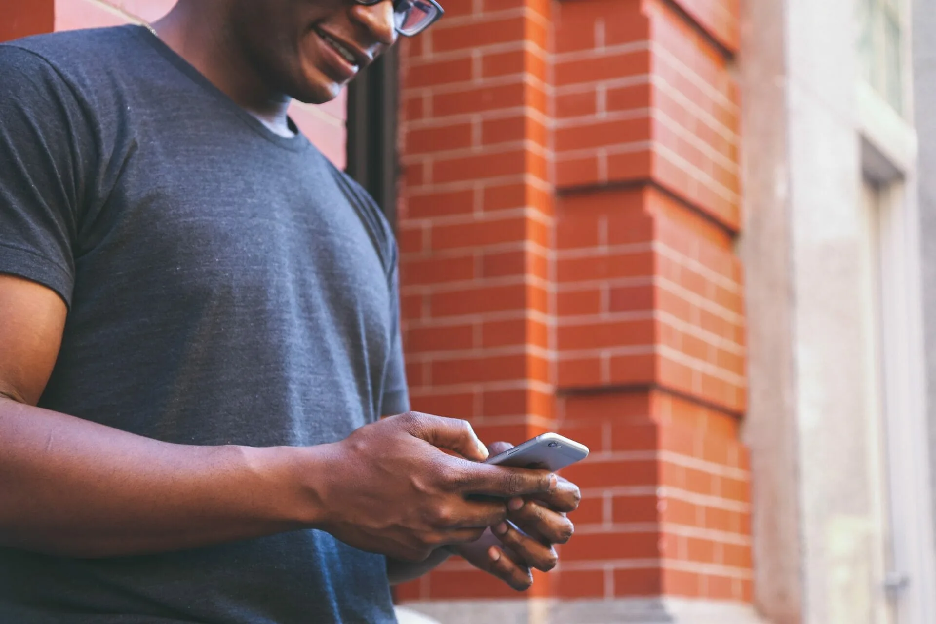 BYOD &ndash; Should students be left to their own devices?